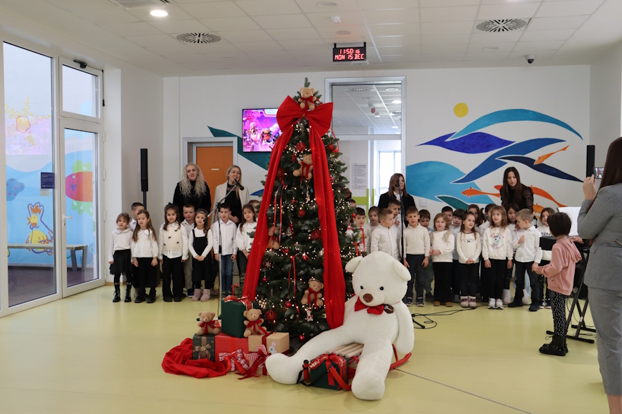 HT Eronet podržao otvaranje knjižnice na Pedijatriji SKB-a Mostar