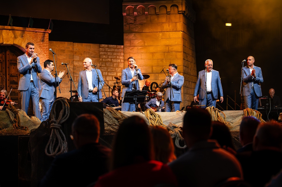 Klapa Intrade slavi 40 godina – jubilarni koncert 19. prosinca 2025. u Mostaru
