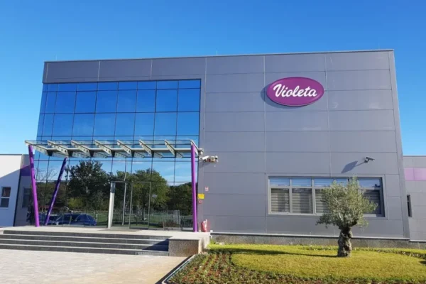 Violeta raspisala natječaj: Traži se vozač teretnog vozila / dostavljač